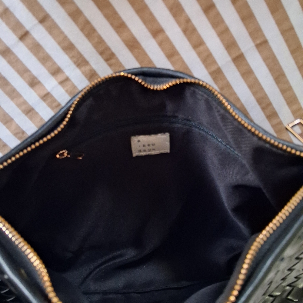 Black Woven Faux Leather Shoulder Bag & Chloe Coin/Card Pouch Set - Picture 5 of 12